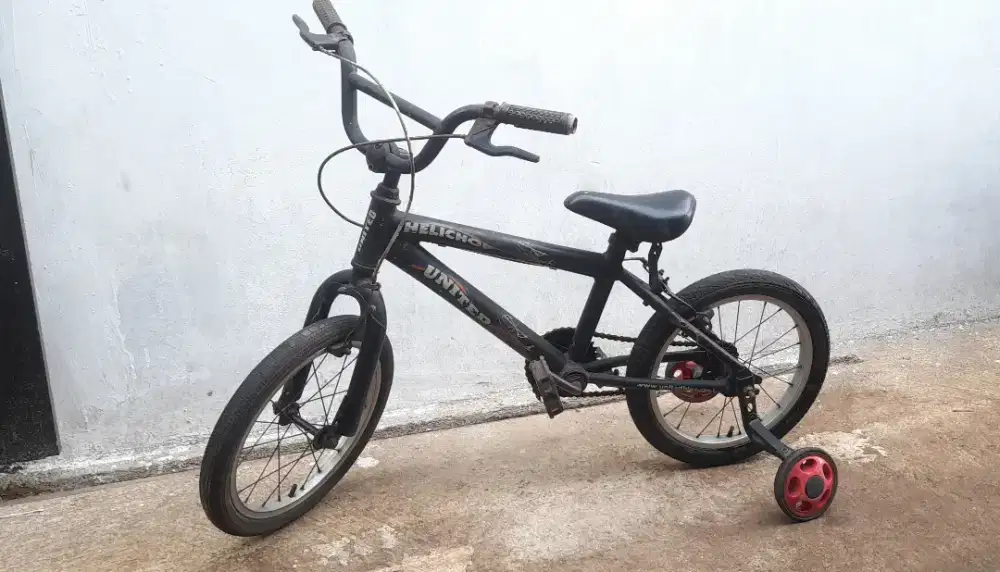 Jual Sepeda United Anak Ada Roda bantu