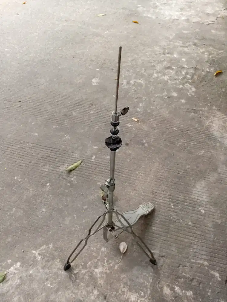 Stand cymbal hithat