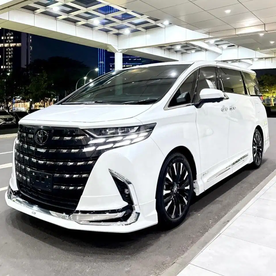 (CASH) Toyota Alphard Hybrid HEV Modellista TSS 2024