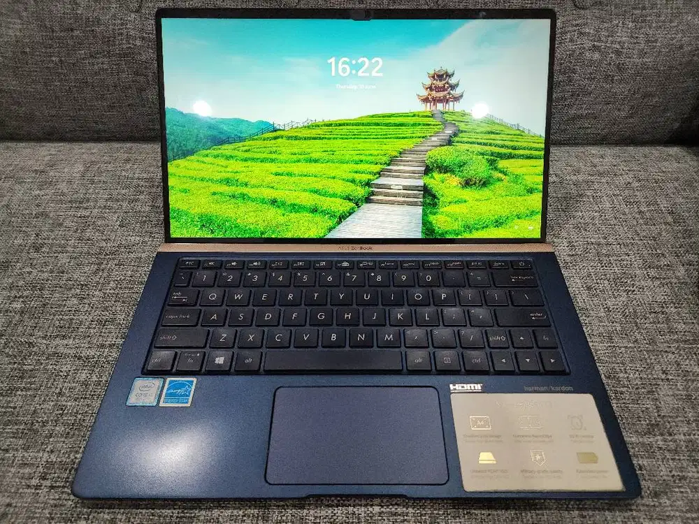 Jual Cepat Laptop Tipis 13 inch Asus ZenBook 13 UX333FA