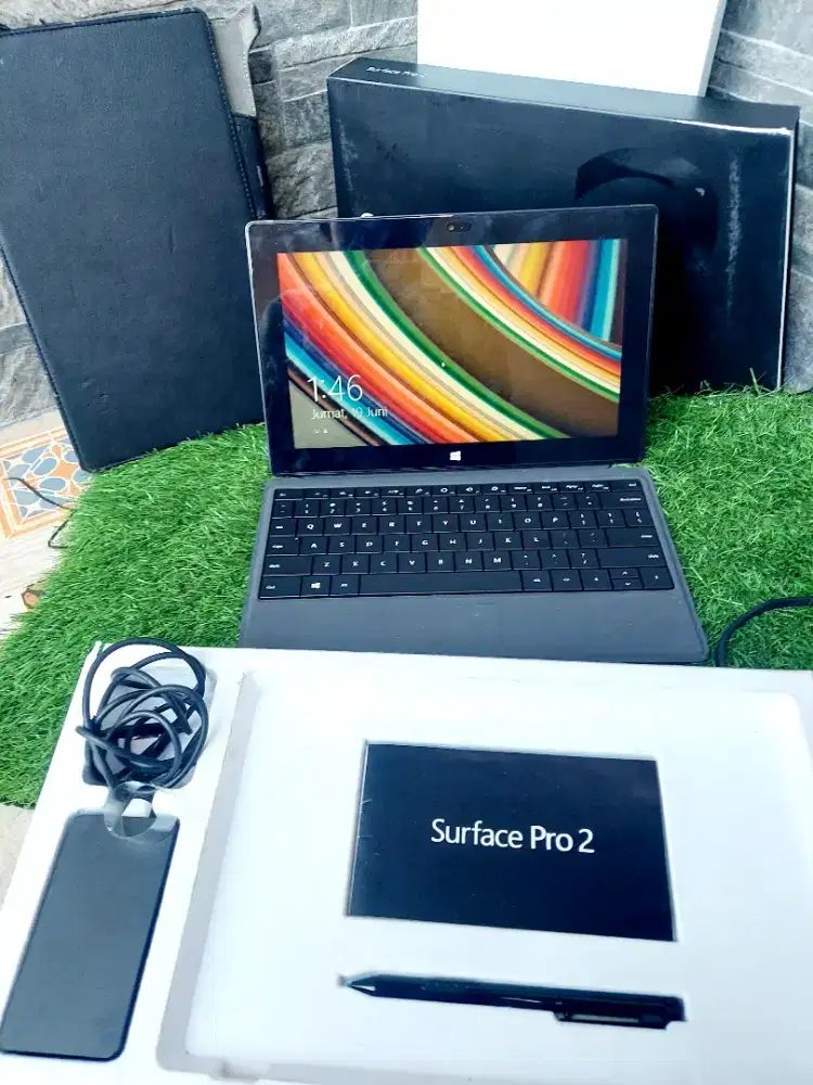 Leptop micrsofot surface pro2