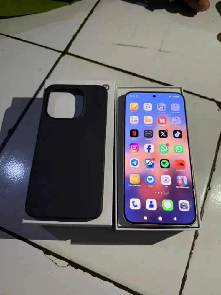 XIAOMI 15T RAM 12/512 LIKE NEW