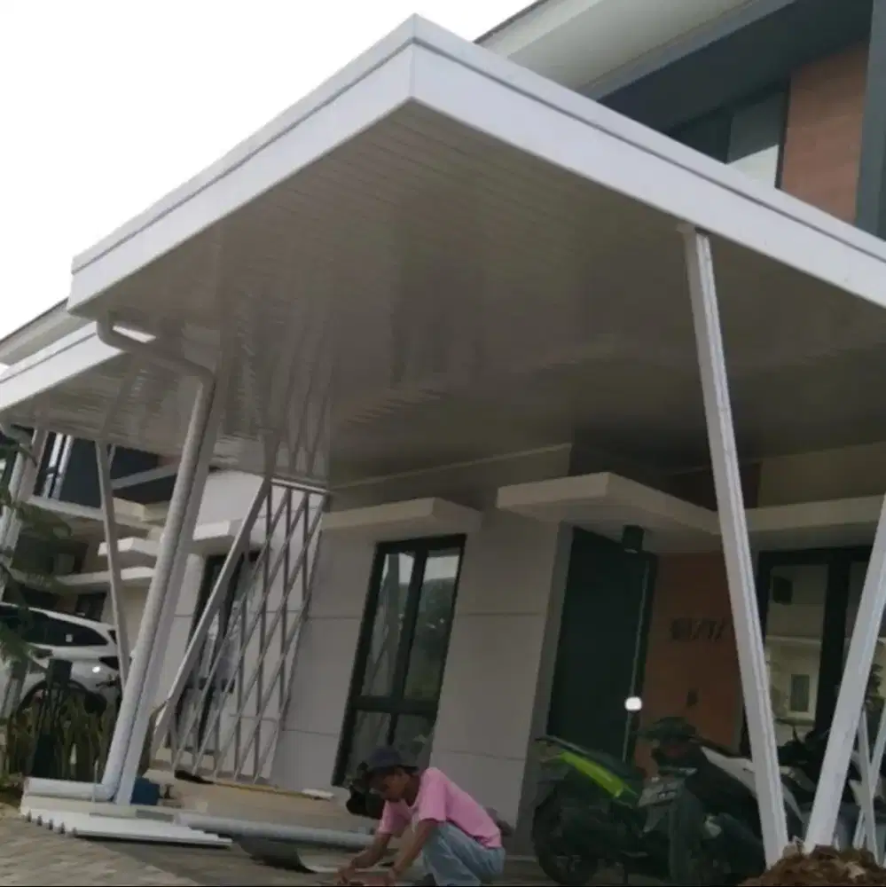 Kanopi outdoor terpasang