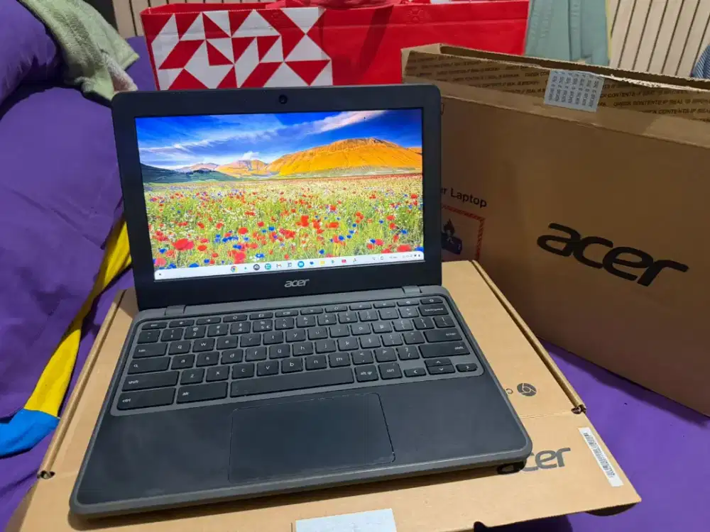 Acer Chrome book C722-K62W Fullset ORIAN masih segel Lokasi PAMULANG