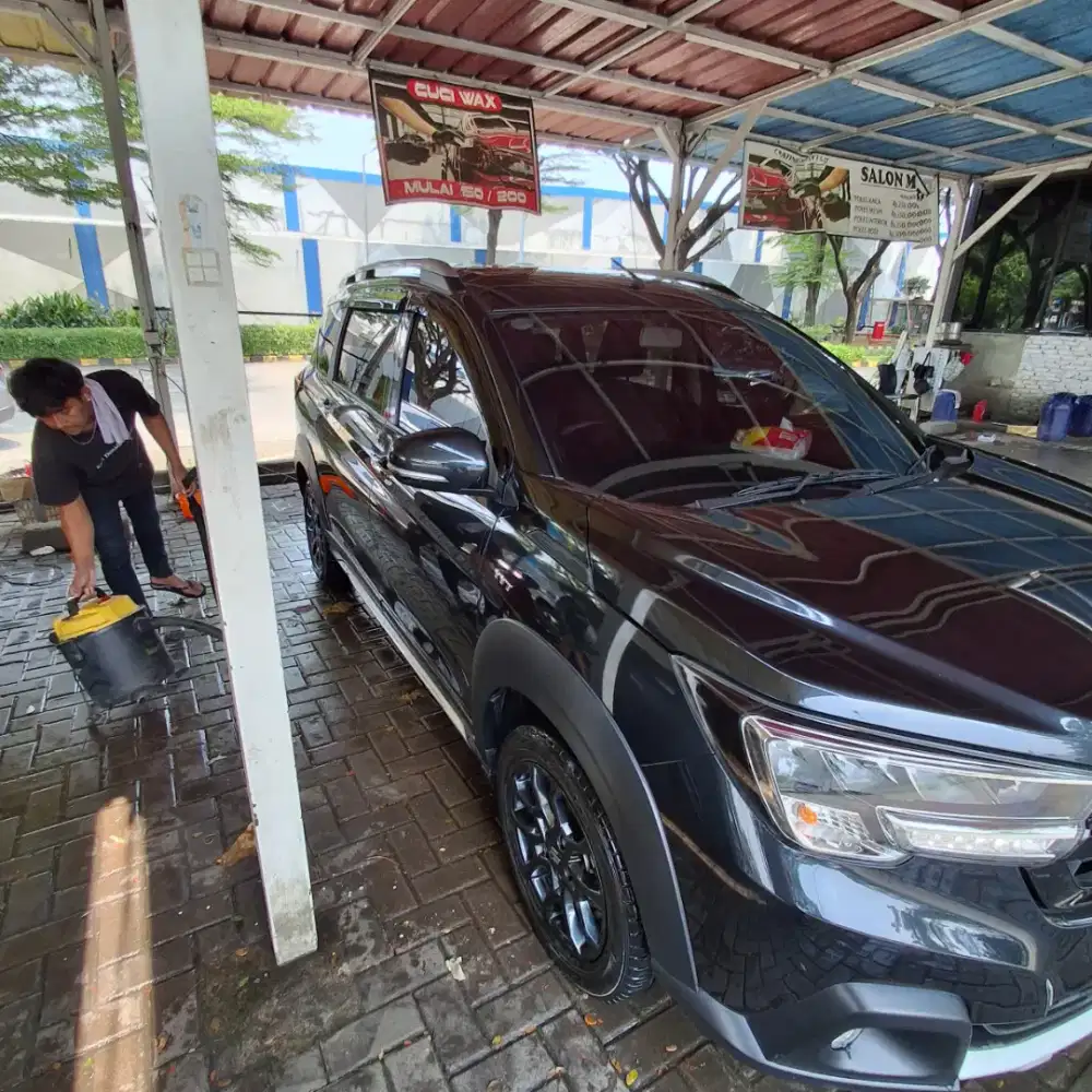 Over Kredit XL7 Beta Hybrid AT 2024 — SUV Keluarga 7 Seater
