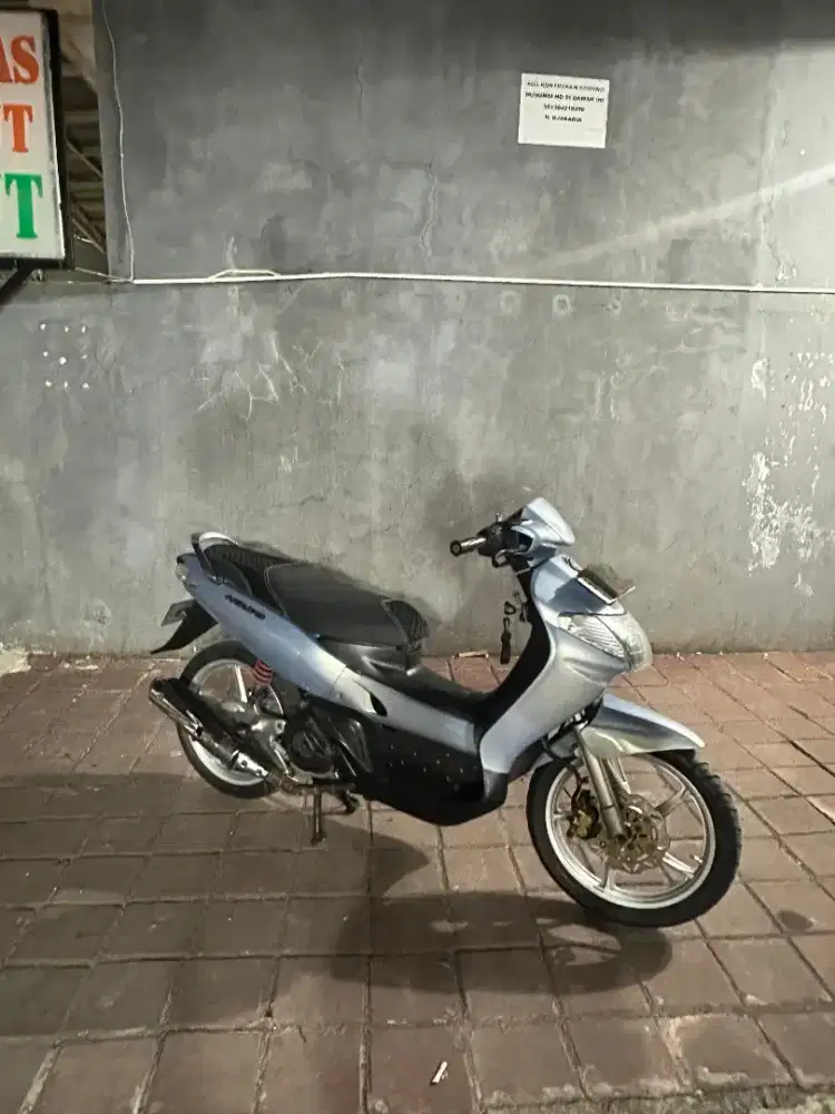 Yamaha nouvo lele 2002