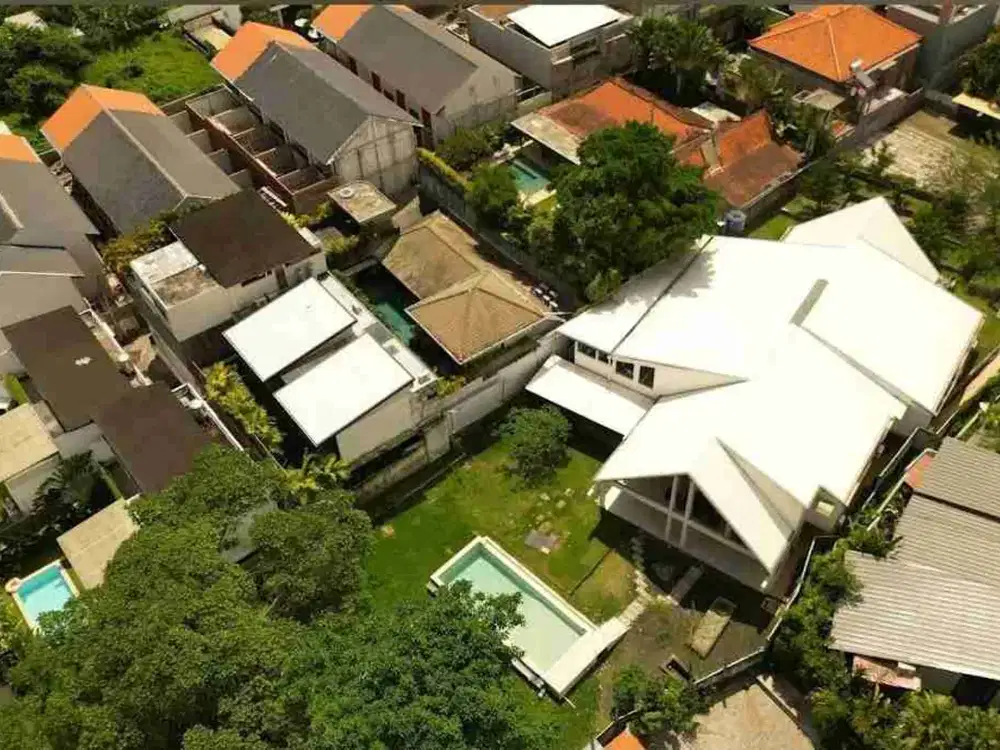 Guest House Freehold 9 Kamar di Batu Bolong Canggu - Thumbnail 3