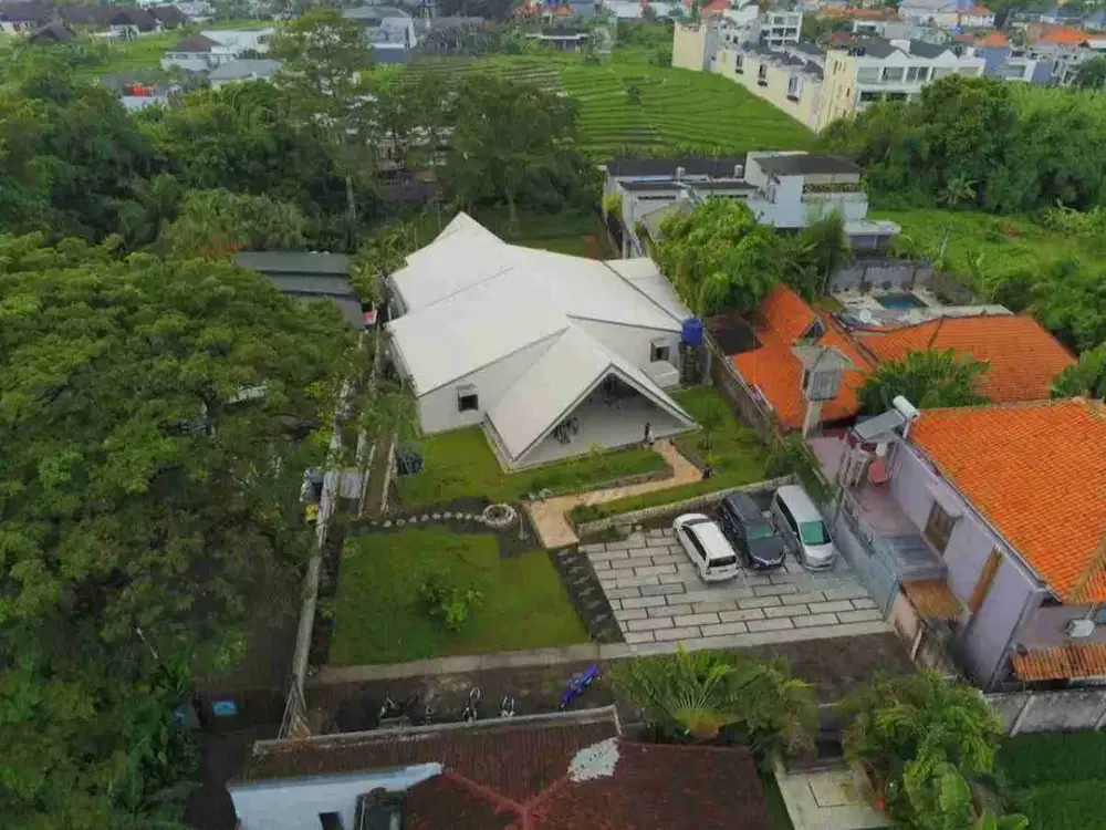 Guest House Freehold 9 Kamar di Batu Bolong Canggu - Thumbnail 4
