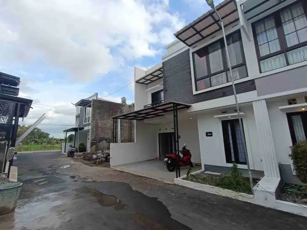 Rumah furnish dlm komplek Maguwoharjo Sleman