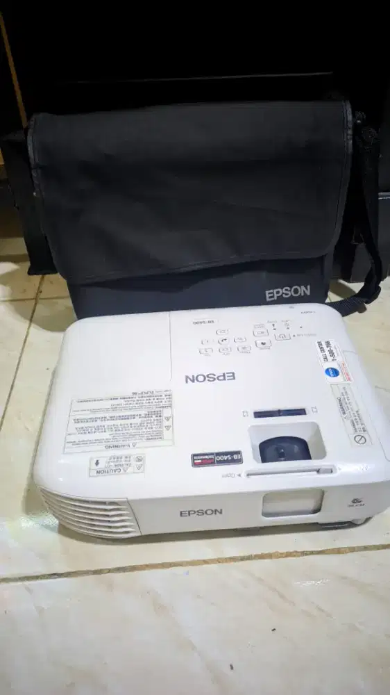 Epson proyektor s400