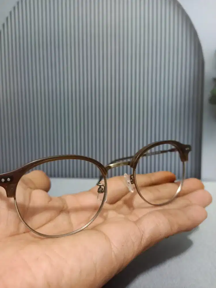 Frame kacamata Carera