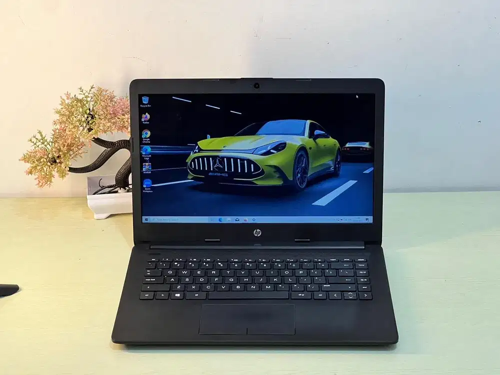 HP 14-cm0101AU AMD A4-9125 RAM 8 SSD 256 14 Inch Mulus