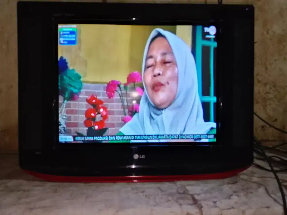 tv tabung slim 21 LG