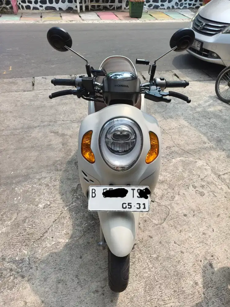 Scoopy Prestige 2024