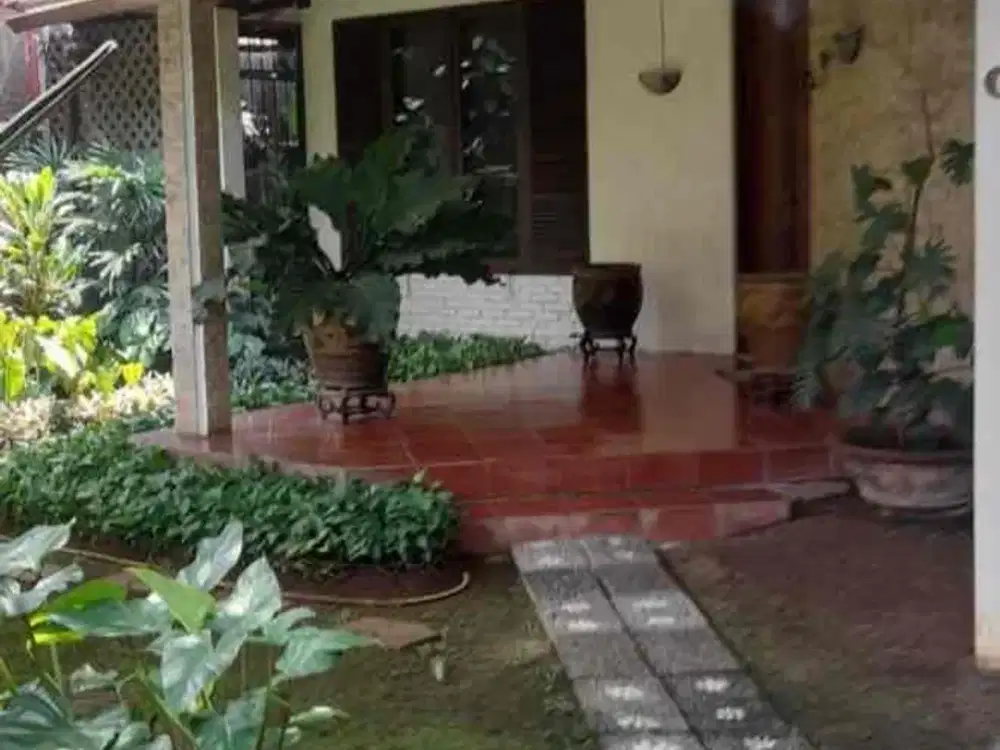 Dijual Rumah Mewah di Kawasan Nyaman dan Strategis di Perumahan Villa Cinere Mas Kota Tangerang Selatan, 363m, All In!