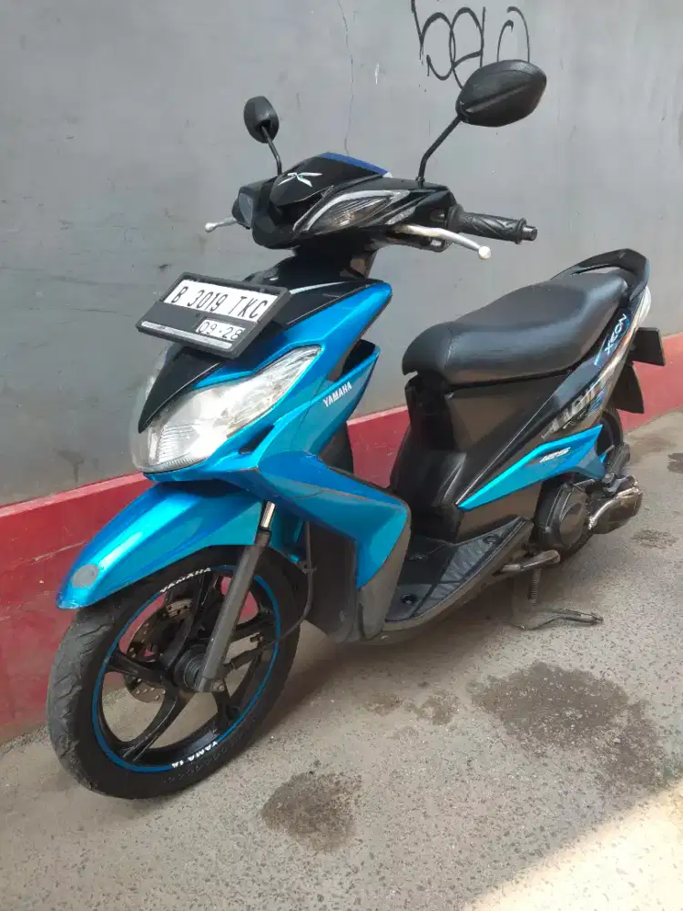 Yamaha Xeon Gress tahun 2011 siap pakai