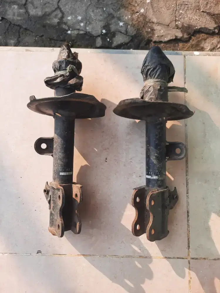 Dijual Shockbreaker Depan Original Avanza / Xenia Gen 1