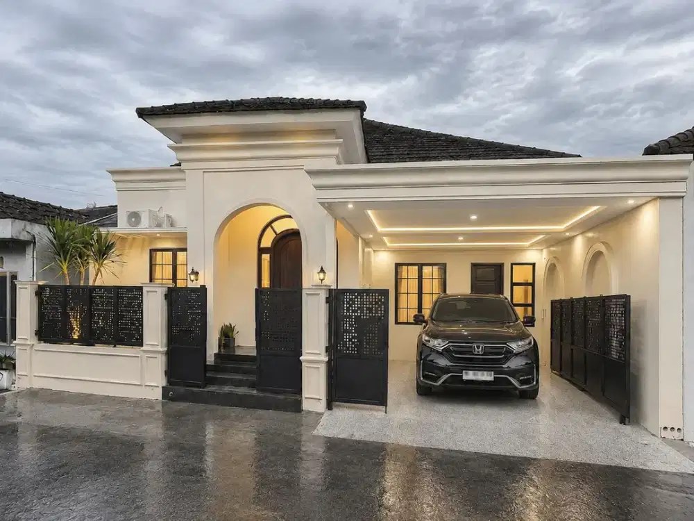 SISA 1 UNIT - Rumah Mewah Desain Klasik Mediteran Modern Utara Jogja Bay