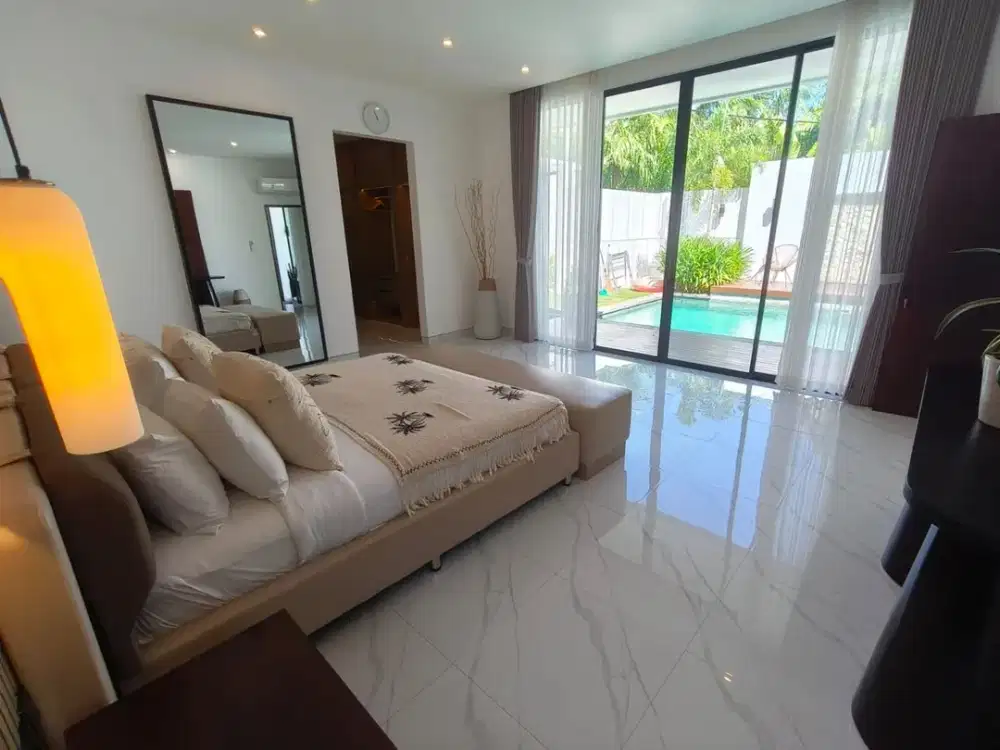 Modern Elegance Villa for Leasehold 23 Years Only Walking Distance to Batu Belig Beach