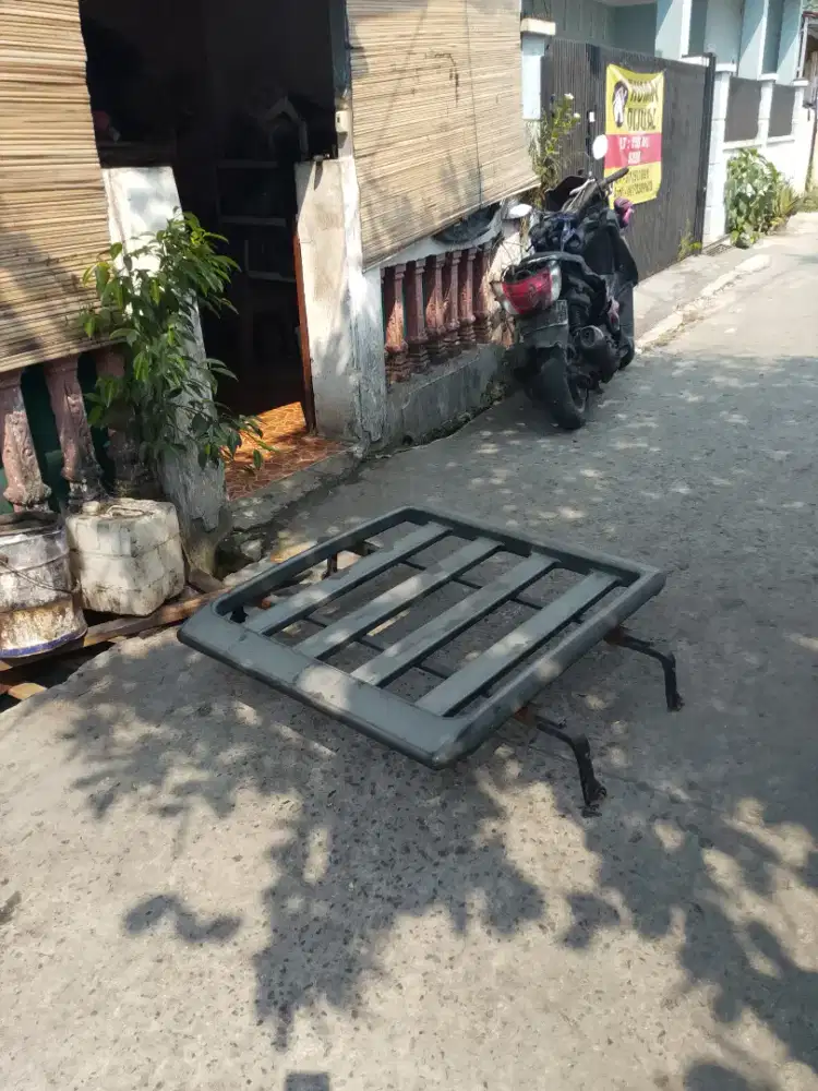 Roofrack ex Feroza full set