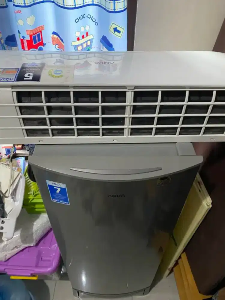 Jual AC 1/2 PK dan kulkas 1 pintu