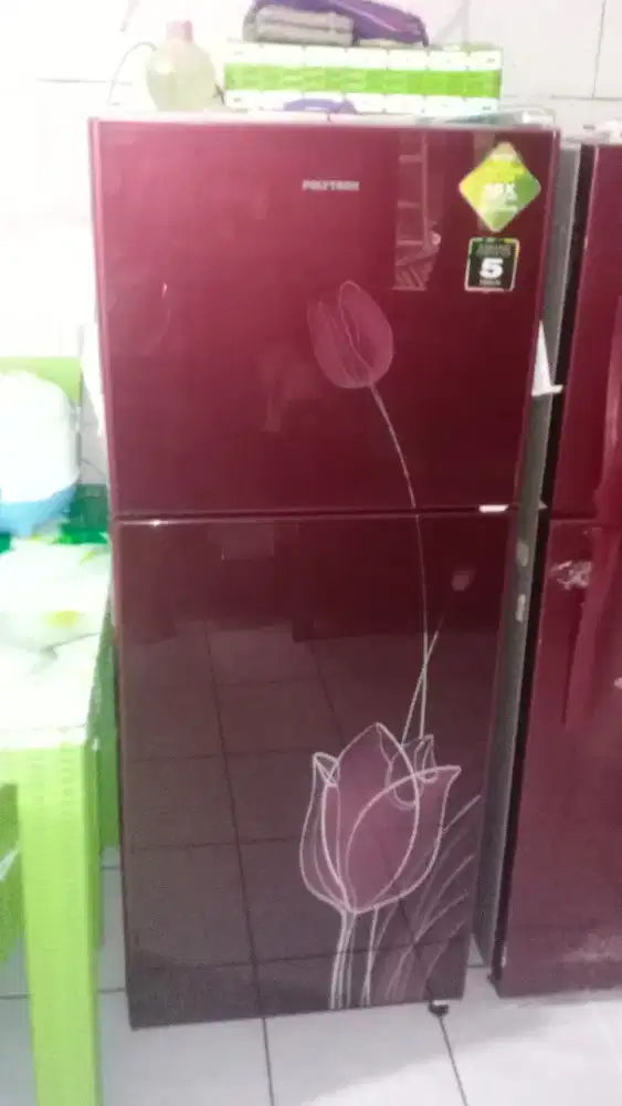 Kulkas 2pintu polytron