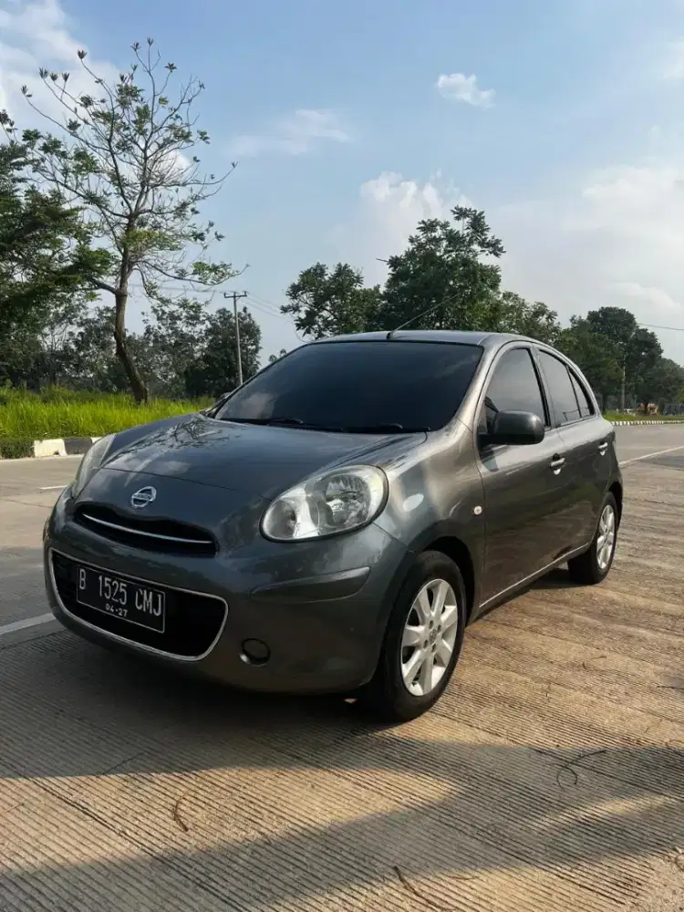 Nissan mrch 2011