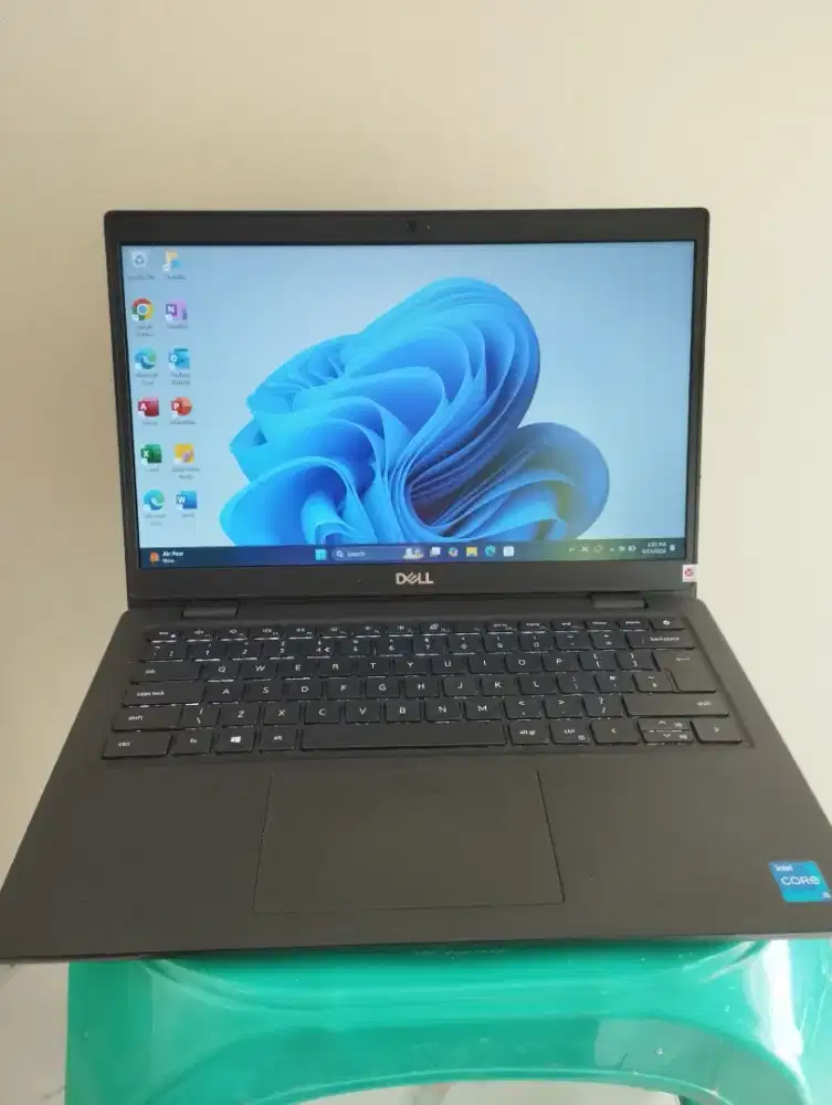 Laptop Core i5 gen 11 RAM 8 GB SSD 256 GB Normal Siap Pakai
