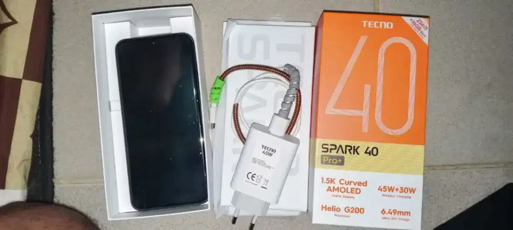 TECNO SPARK 40 PRO PLUS