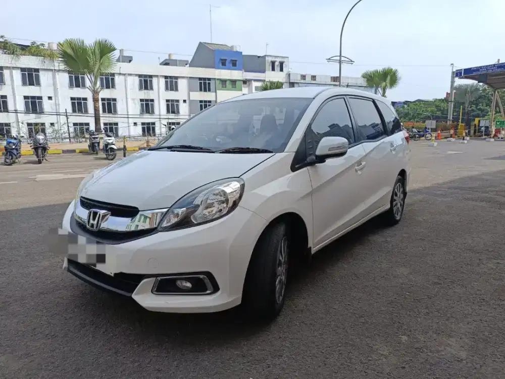 Honda Mobilio E Prestige AT 2014 tangan 1 mobil terawat km rendah