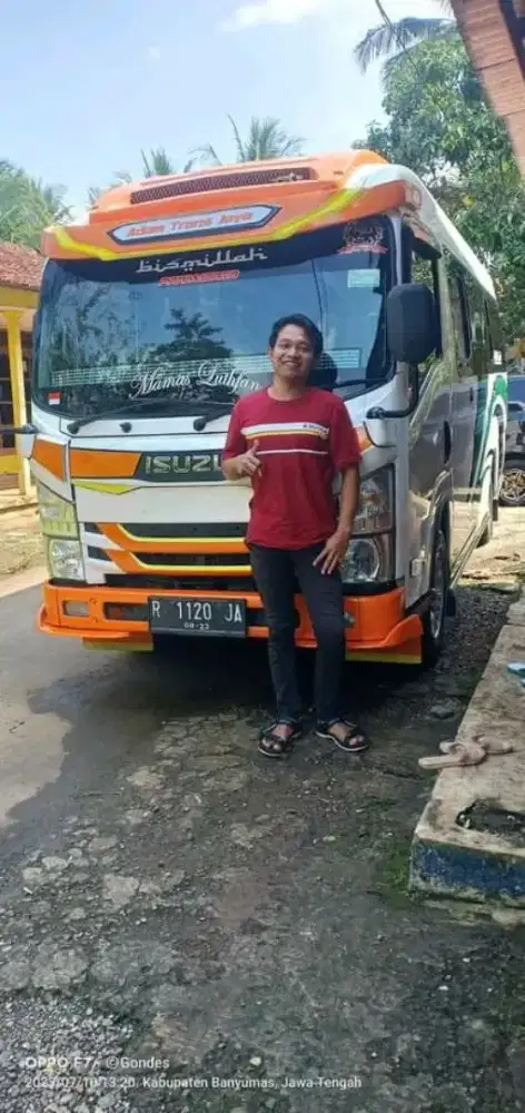 sedang mencari loker driver