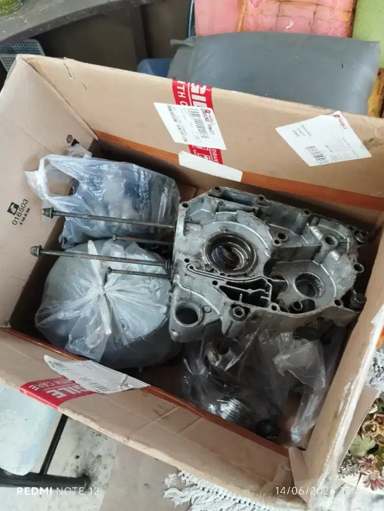 Jual spart part mesin Honda Supra x 125 / karisma - kirana