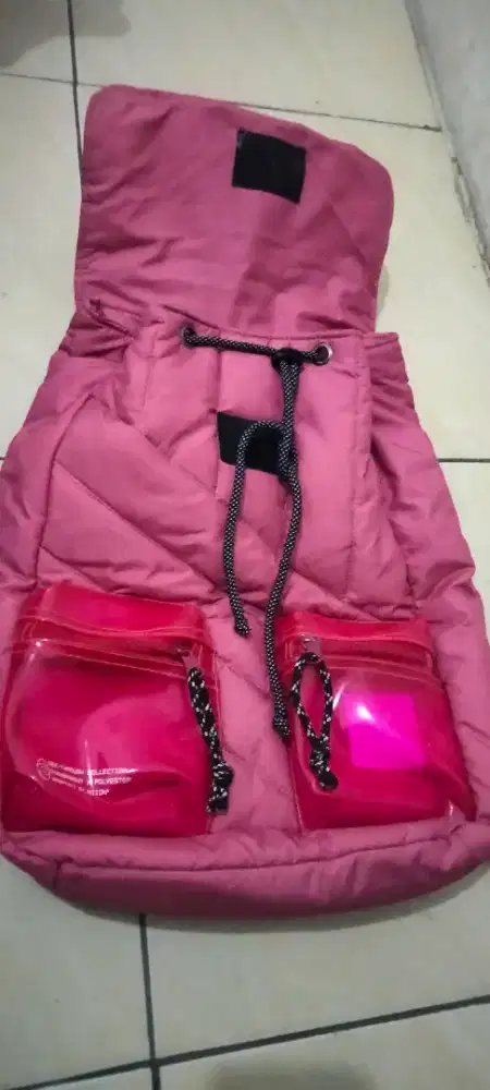 Tas ransel warna pink bisa buat laptop juga