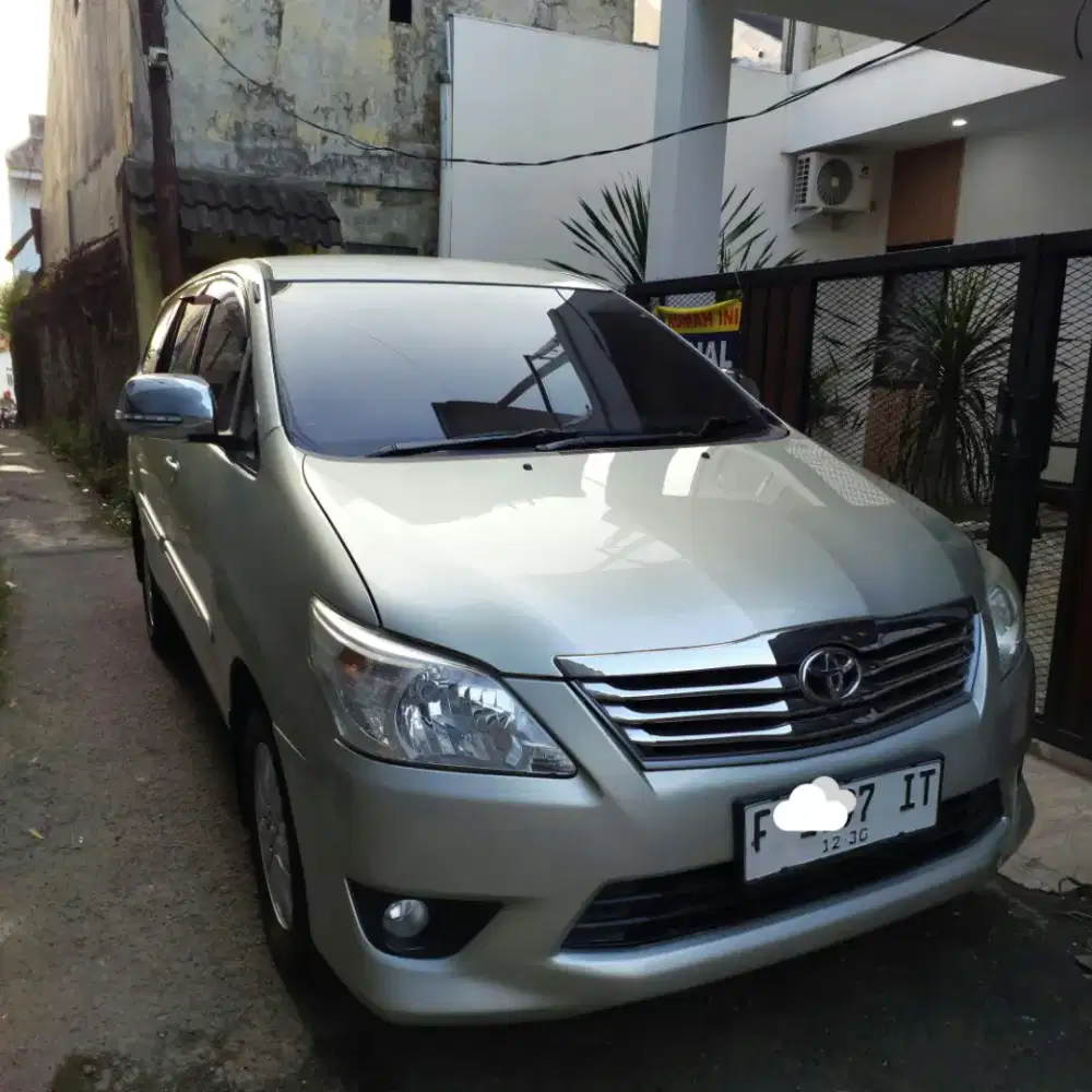 innova G 2012 matic diesel