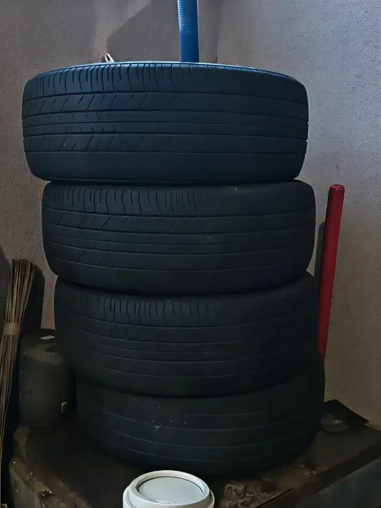Ban Bekas Mobil merk Potenzo/ Bridgestone