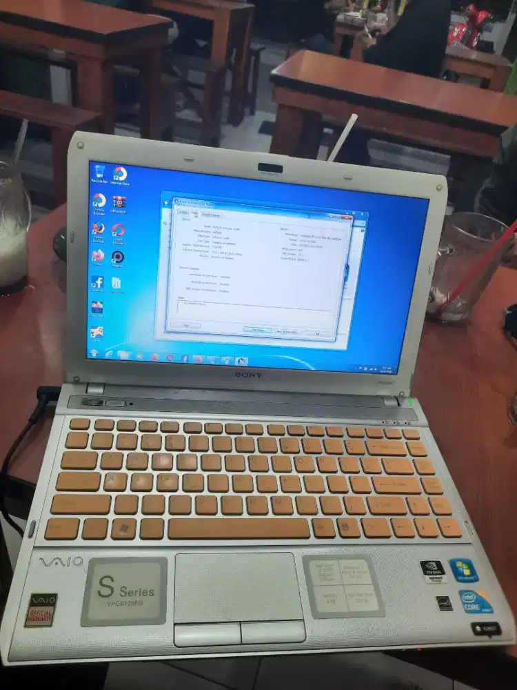 Laptop sony vaio i3 Ram 4 GB HDD 320 GB VGA NVDIA Ori Pabrik