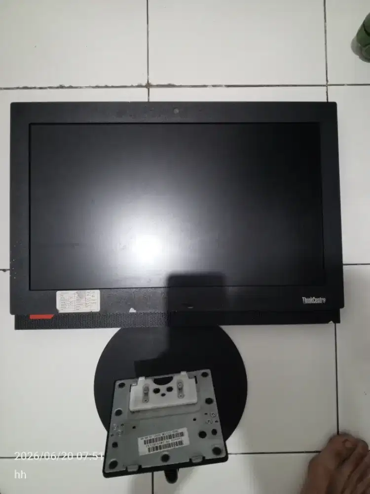 Cpu Lenovo tree ini one monitor 20 inchi