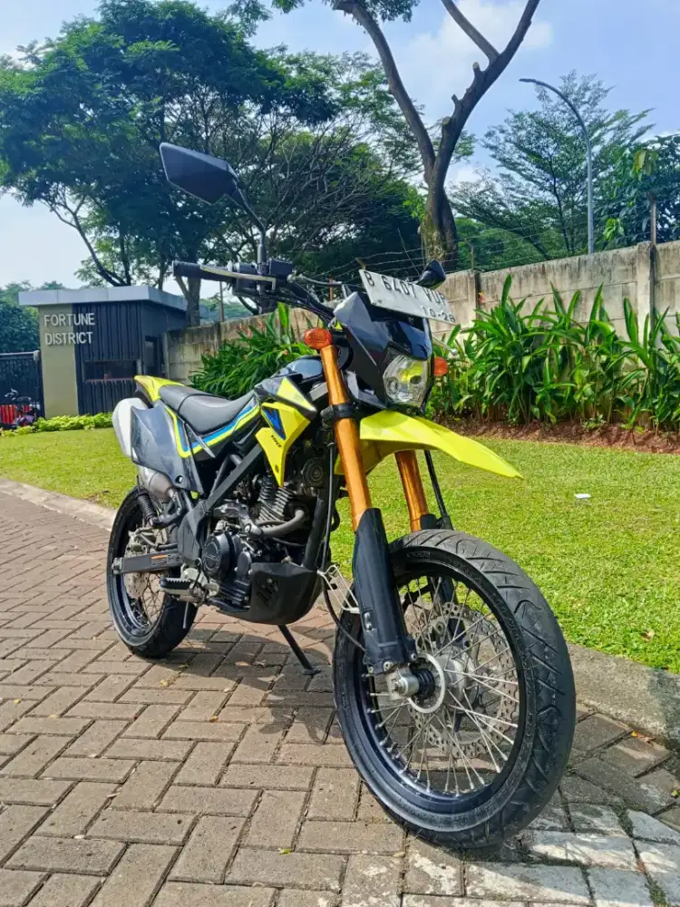 Kawasaki D-Tracker Supermoto SE THN 2020 GRESS