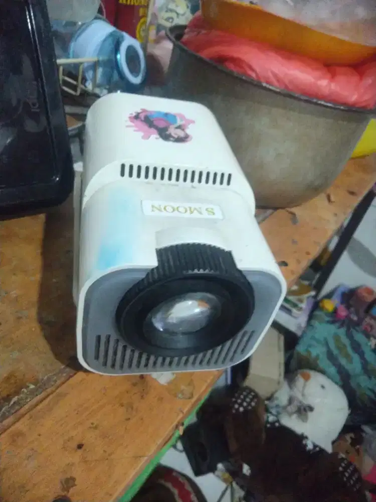 Proyektor smoon 320