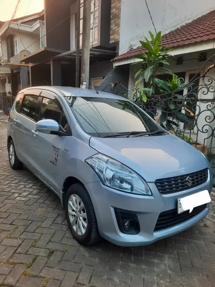 Suzuki Ertiga GL MT