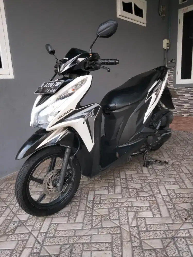 Honda Vario 125 KZR Gress tahun 2013 pajak hidup