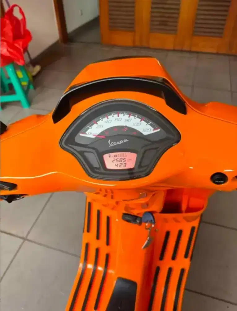 Vespa piagio s125 istimewa