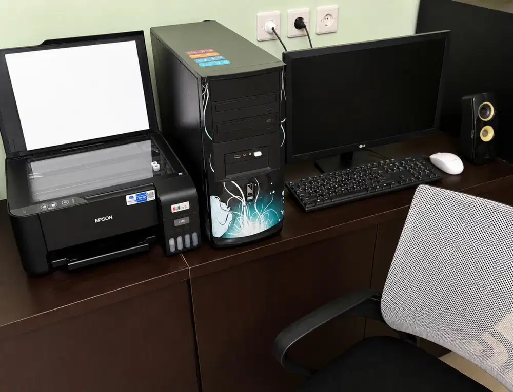 Set PC Intel i7 RAM 8 + EPSON L3210 Printer Scanner + Kursi Kerja