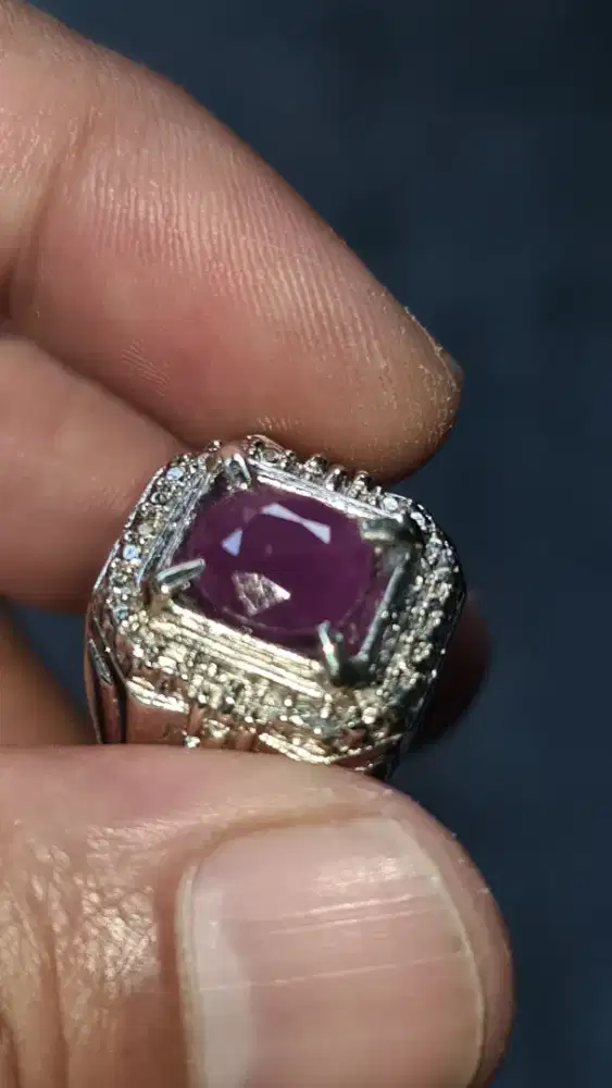Ruby burma/myanmar
