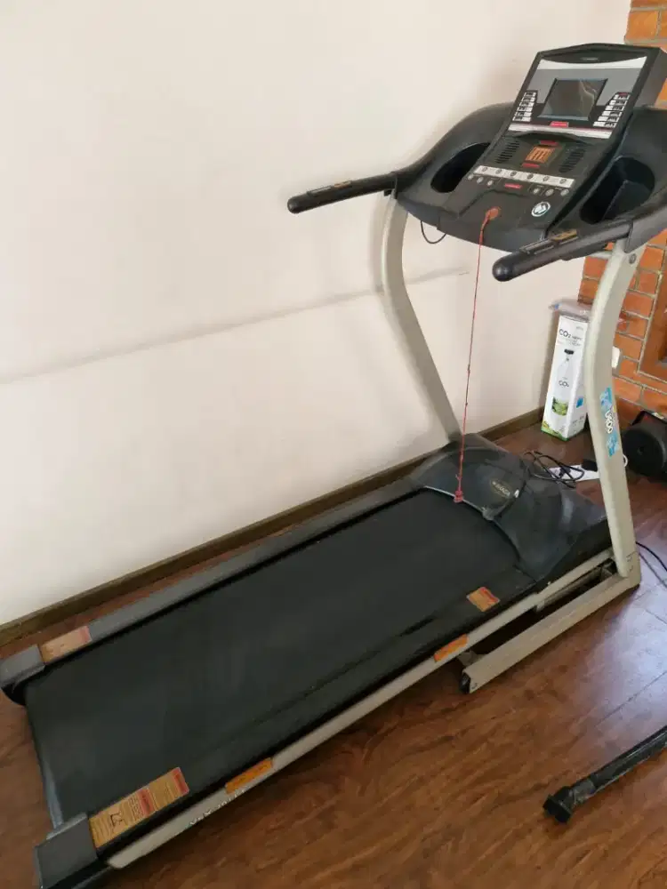 Alat Fitness CIELO CSX 0311X  dan Alat treadmill saga VSX 20011T