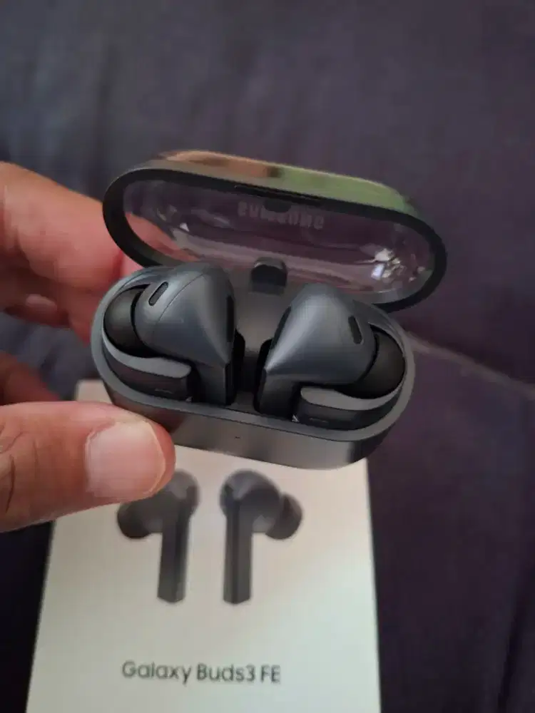 Dijual Samsung Galaxy Buds 3 FE