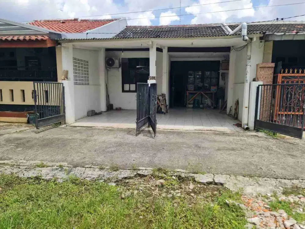 Dijual rumah 3 kamar. di Perumnas 1, Bekasi selatan