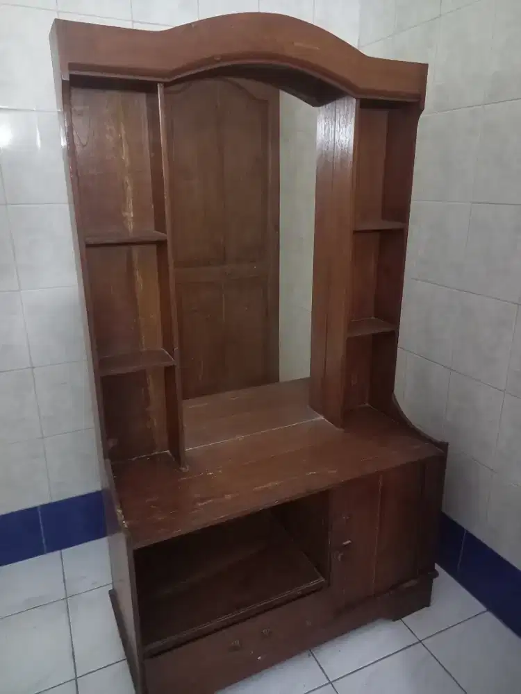 Lemari rias kayu jati