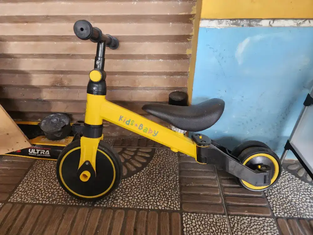 Sepeda anak Usia 1-2 tahun