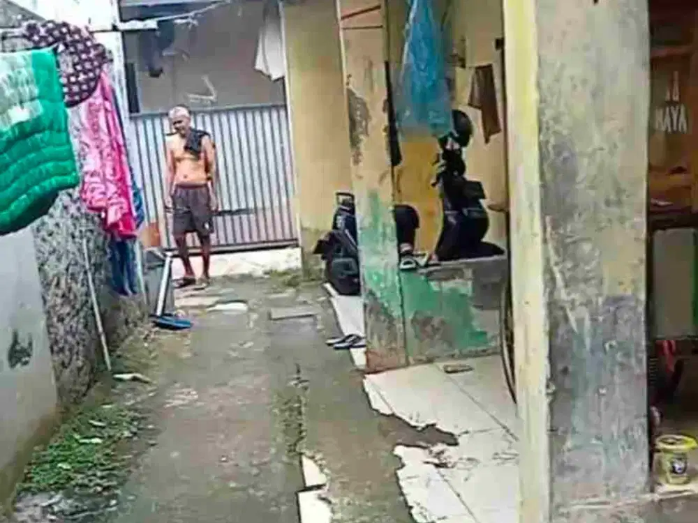 dijual rumah kontrakan 3 pintu murah
